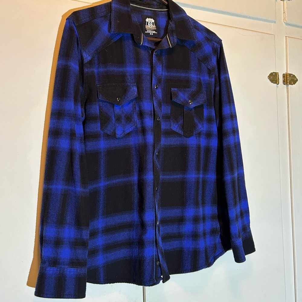 Route 66 Men's Blue and Black Plaid Shirt - Picture 3 of 7